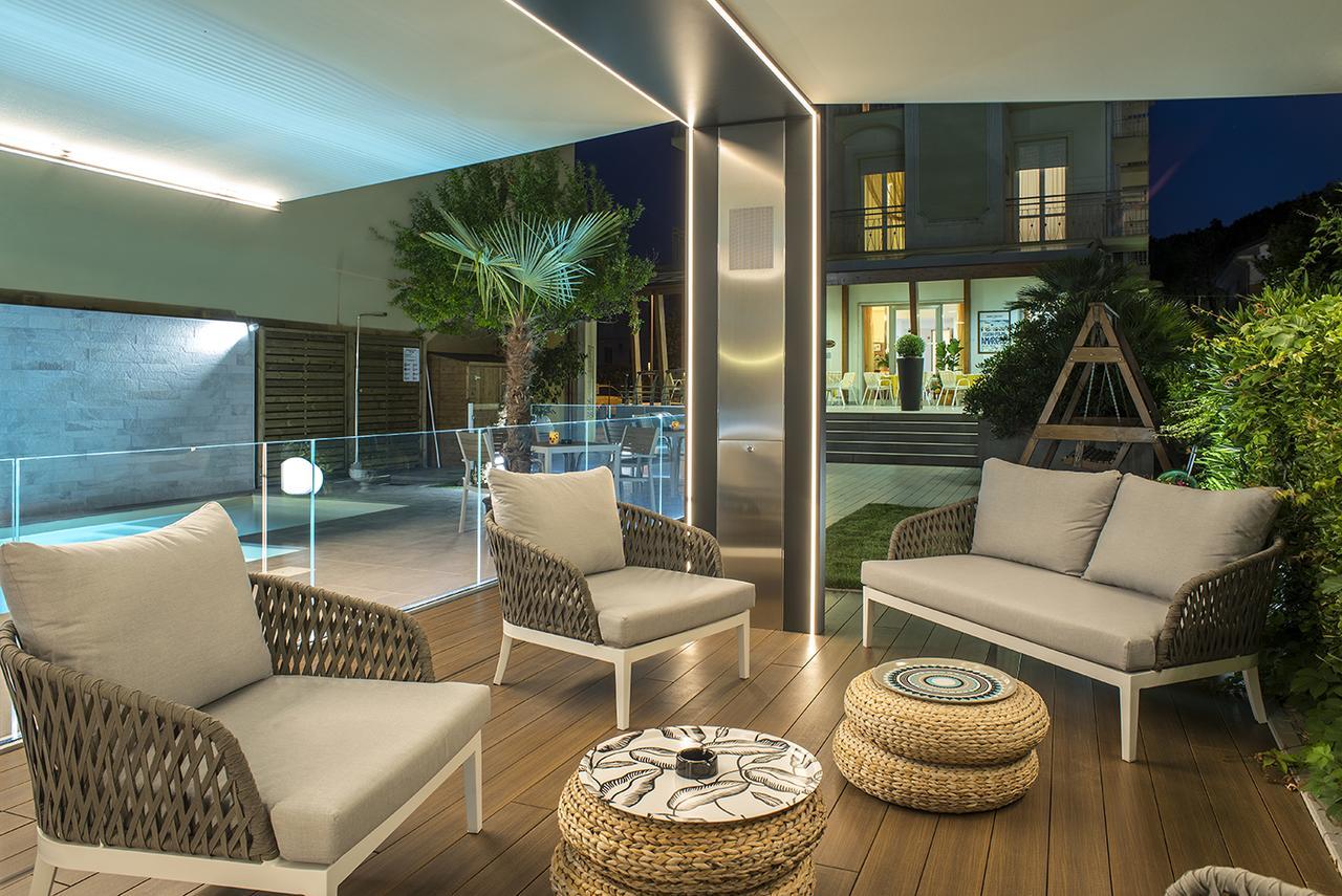 Hotel Olimpia Bellaria-Igea Marina Exteriör bild